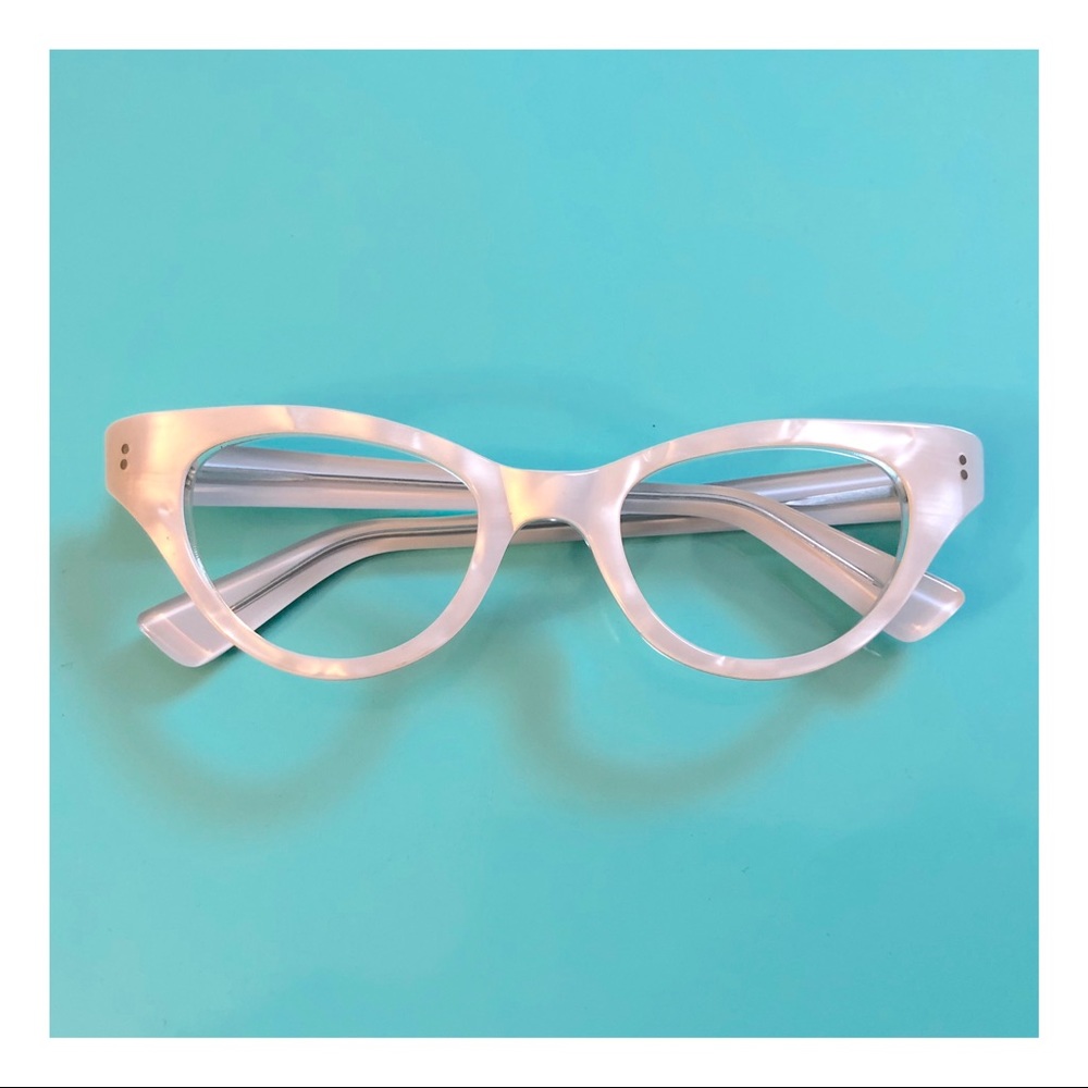 French Vintage 1950’s Pearlized Cateye Glasses